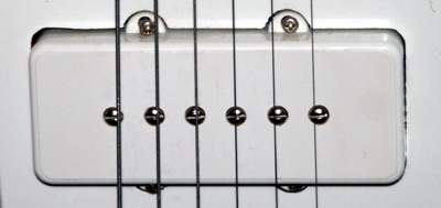 Entwhistle Jazzcaster pickup.JPG